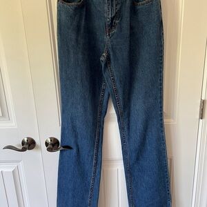 Eddie Bauer Classic Blue Women's Jeans barely worn size tall